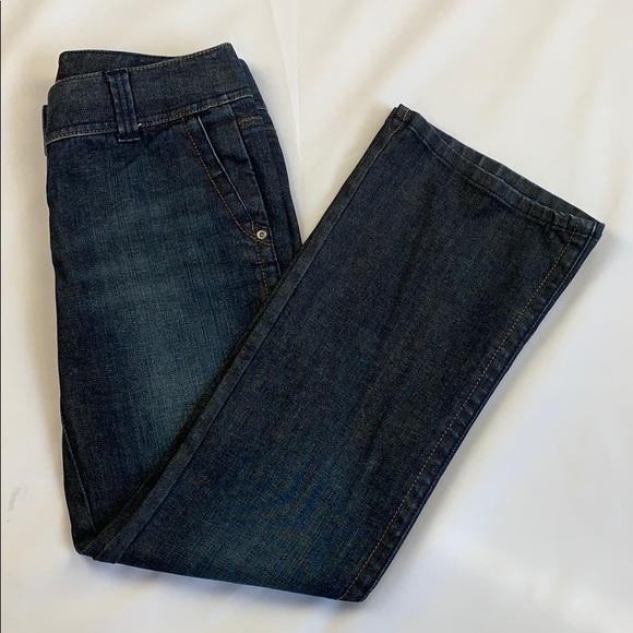 Ann Taylor Jeans, Women’s size 8 - Picture 4 of 5